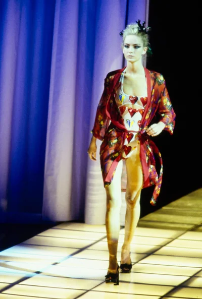 Look 25